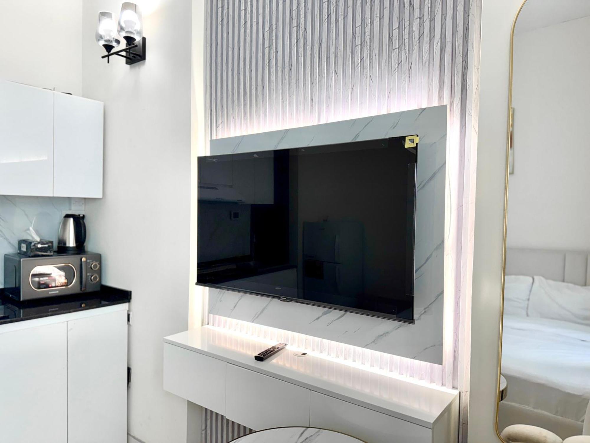 Al Manara Premium Deluxe